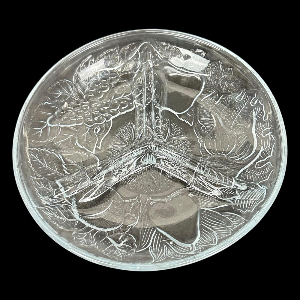 Vintage KIG Indonesia Clear Glass 3 Section Relish Dish Fruit Design 7.75 In - Picture 4 of 8